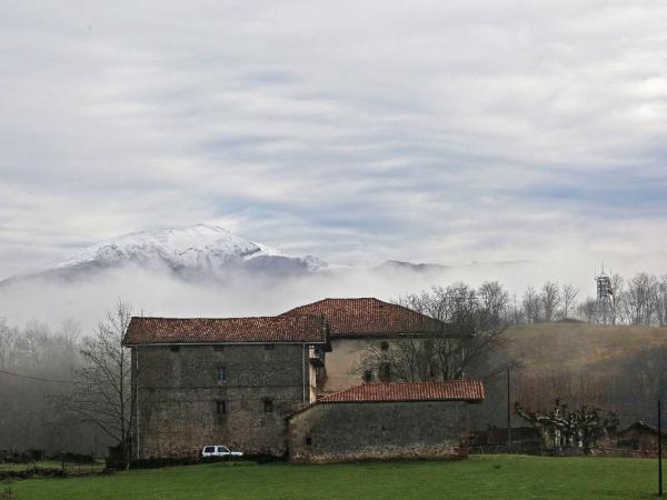 El proyecto de Arozteguia sigue adelante, aunque está pendiente de aclarar la titularidad de la ermita